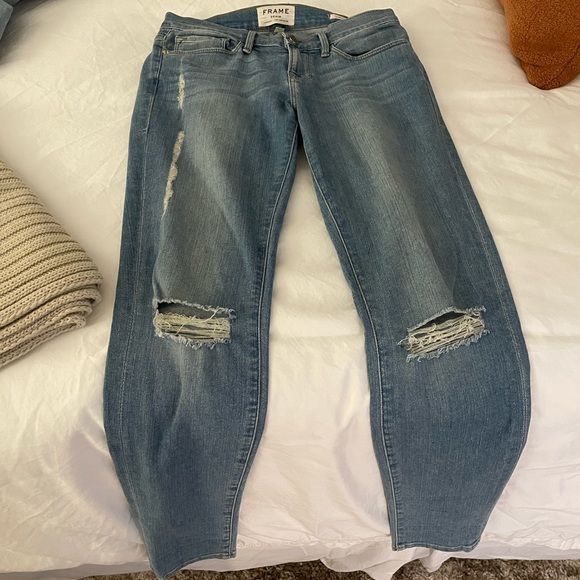Frame Le Skinny de Jeanne jeans. Size 26. - Picture 2 of 2
